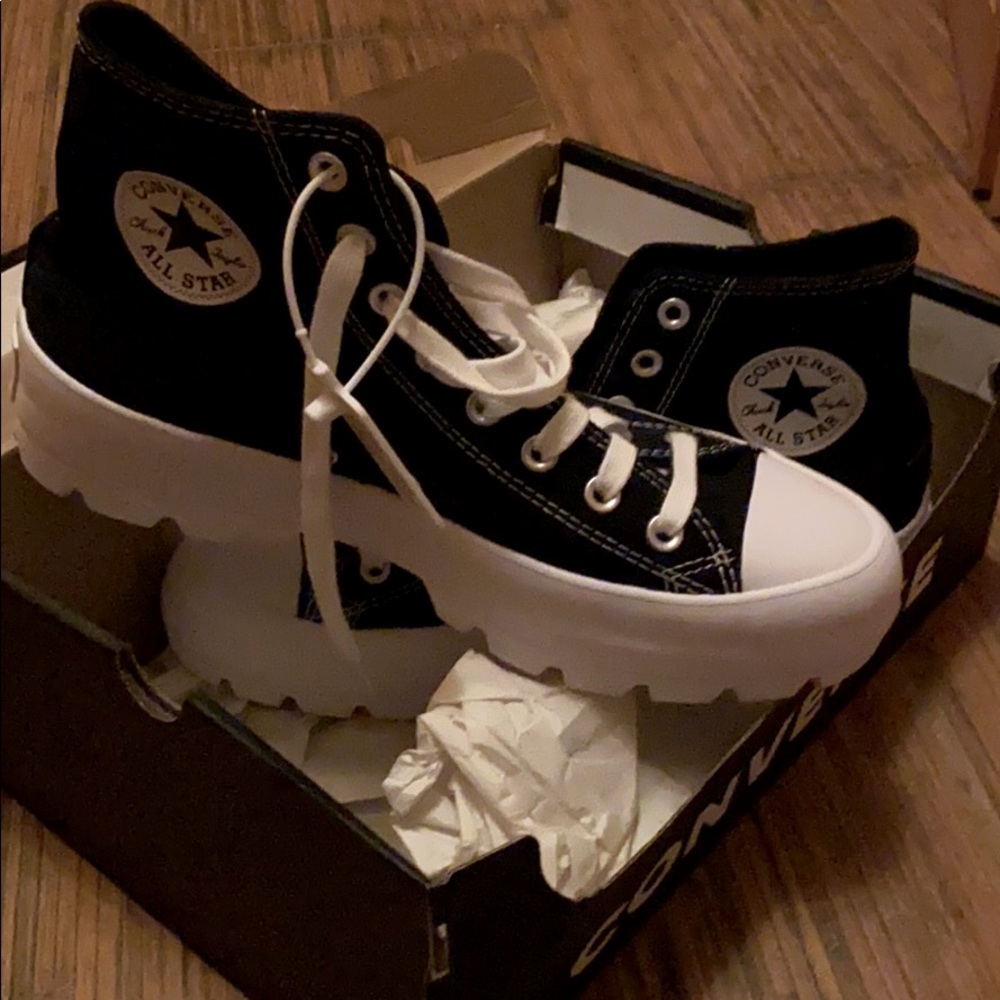 Converse Chuck Taylor All Star Lugged Women's